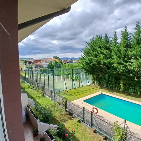 Merinna- Piscina Padel